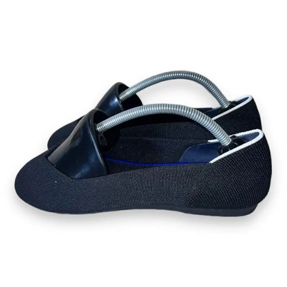 Rothys brand rothy